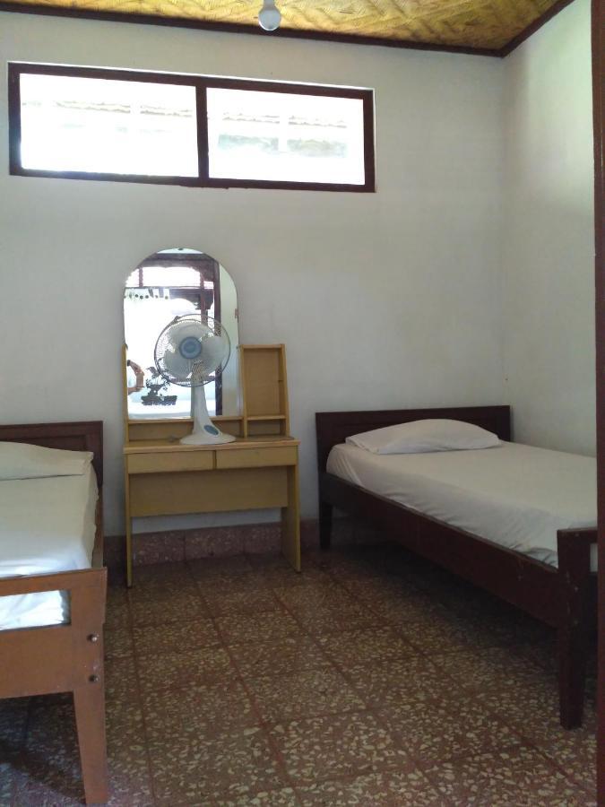Dhangin Taman Karangasem Buitenkant foto