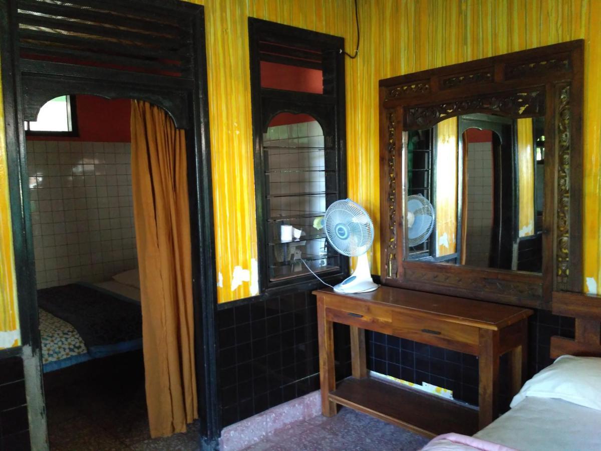 Dhangin Taman Karangasem Buitenkant foto