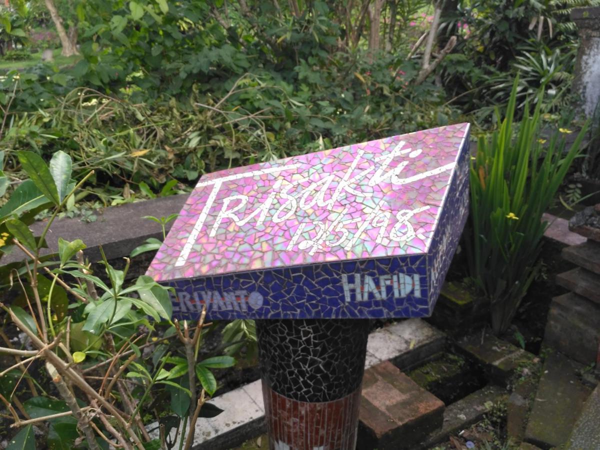 Dhangin Taman Karangasem Buitenkant foto